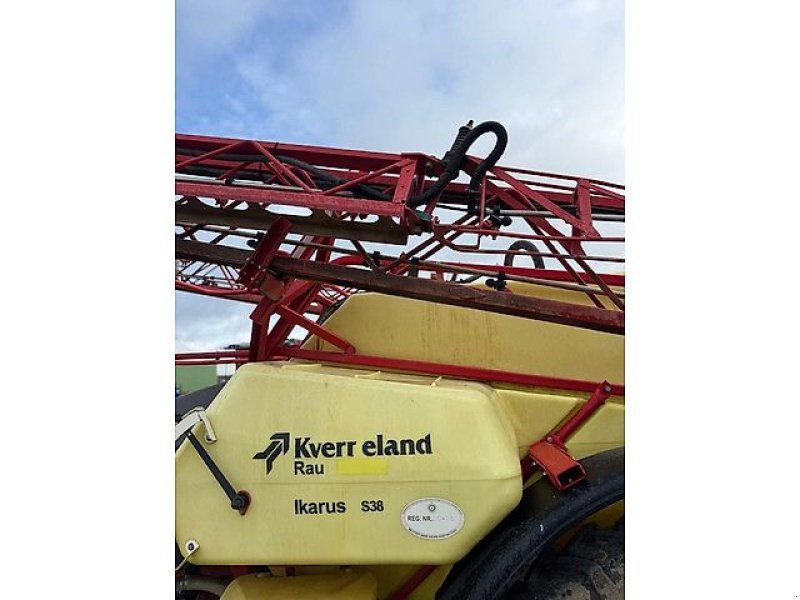 Kverneland IKARUS S38 24 m