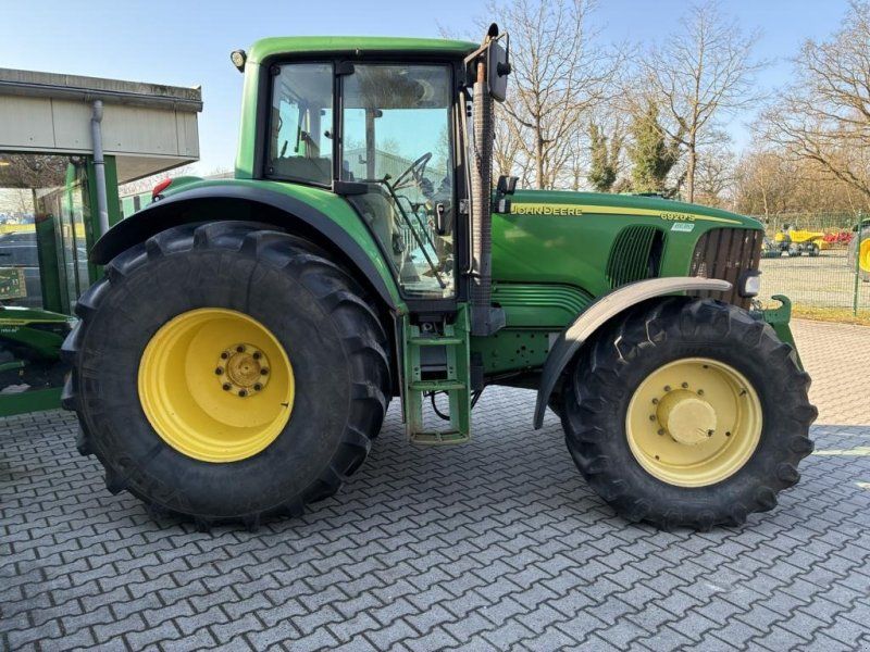 John Deere 6920S