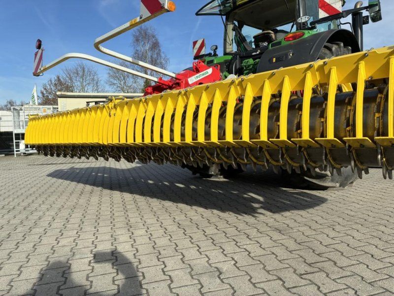 Pöttinger LION 503 C