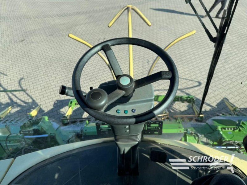 Krone BIG X 700 + EASYCOLLECT 903