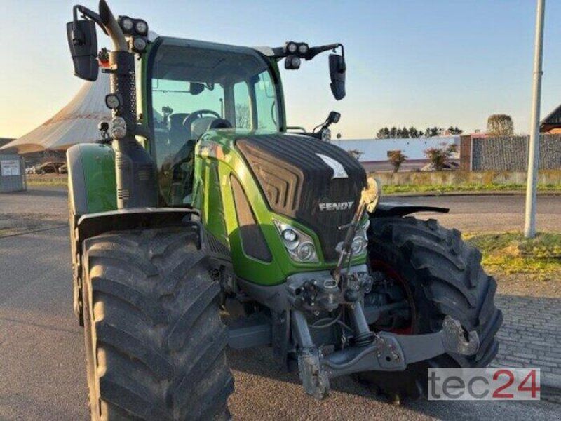 Fendt 718 S4 Profi