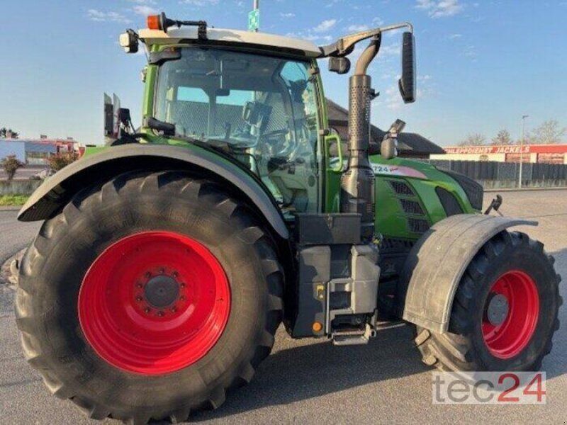 Fendt 724 S4 Profi Plus