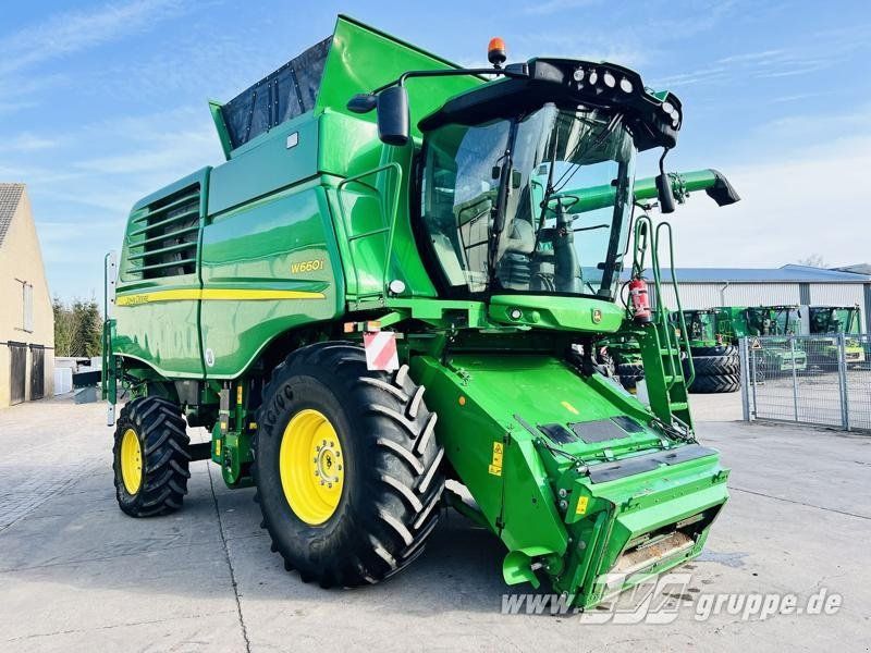 John Deere W660