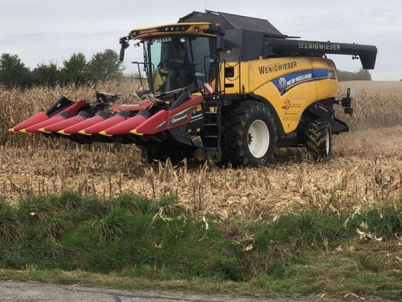 New Holland CX 8.70