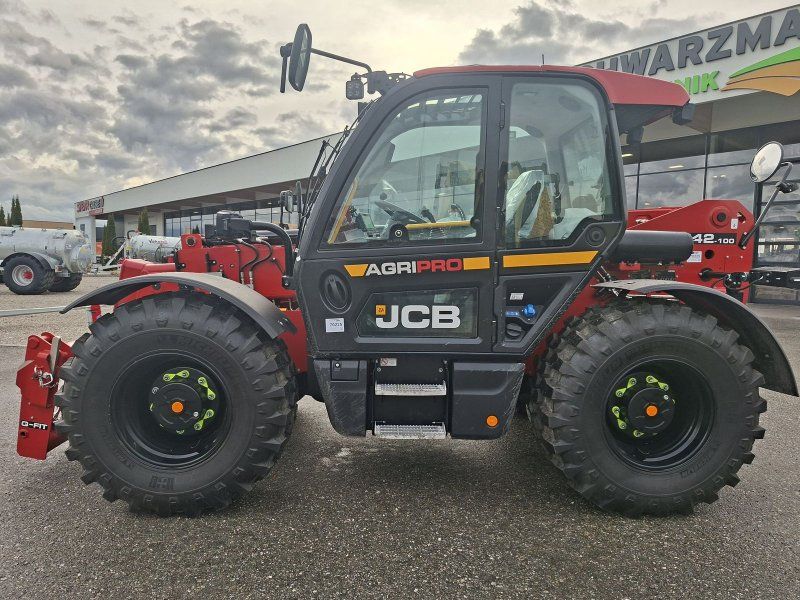 JCB 542-100 Agri PRO DT