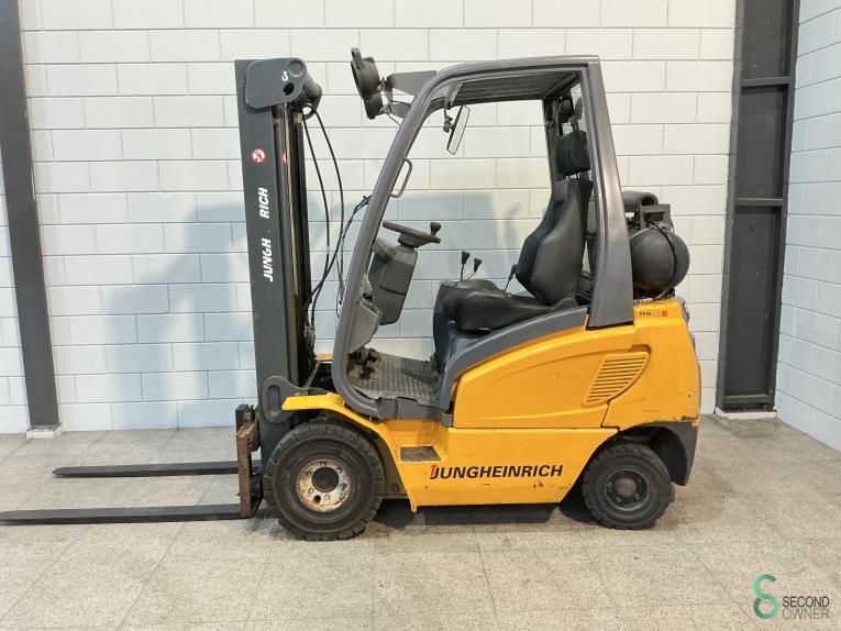 Heftrucks LPG Jungheinrich TFG 16 2001