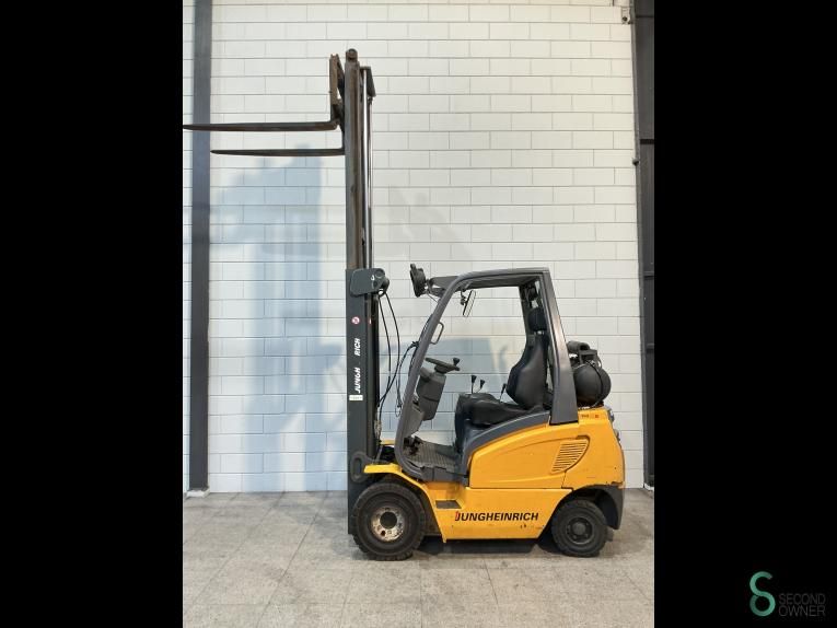 Heftrucks LPG Jungheinrich TFG 16 2001