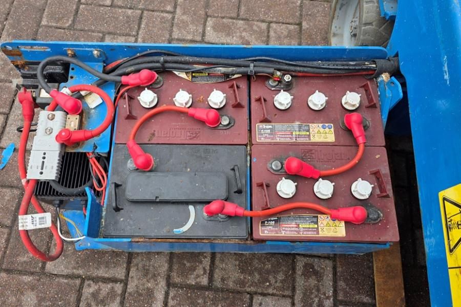 Genie GS1932 Electric, Working Height 7.8 m, 227kg Capac