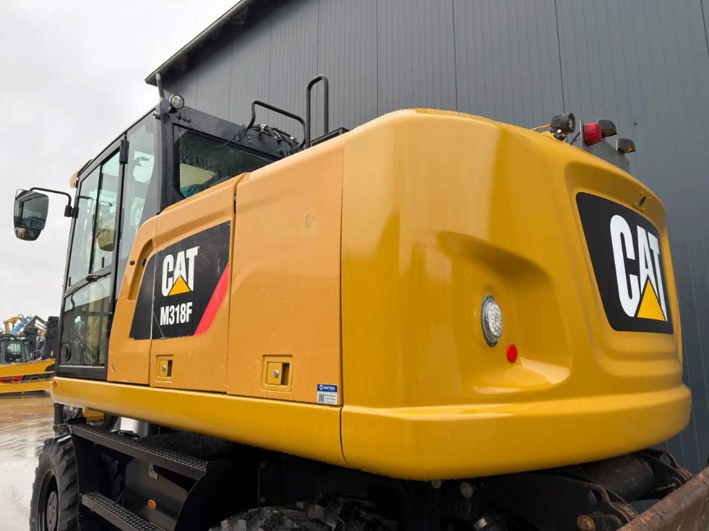 CAT M318F
