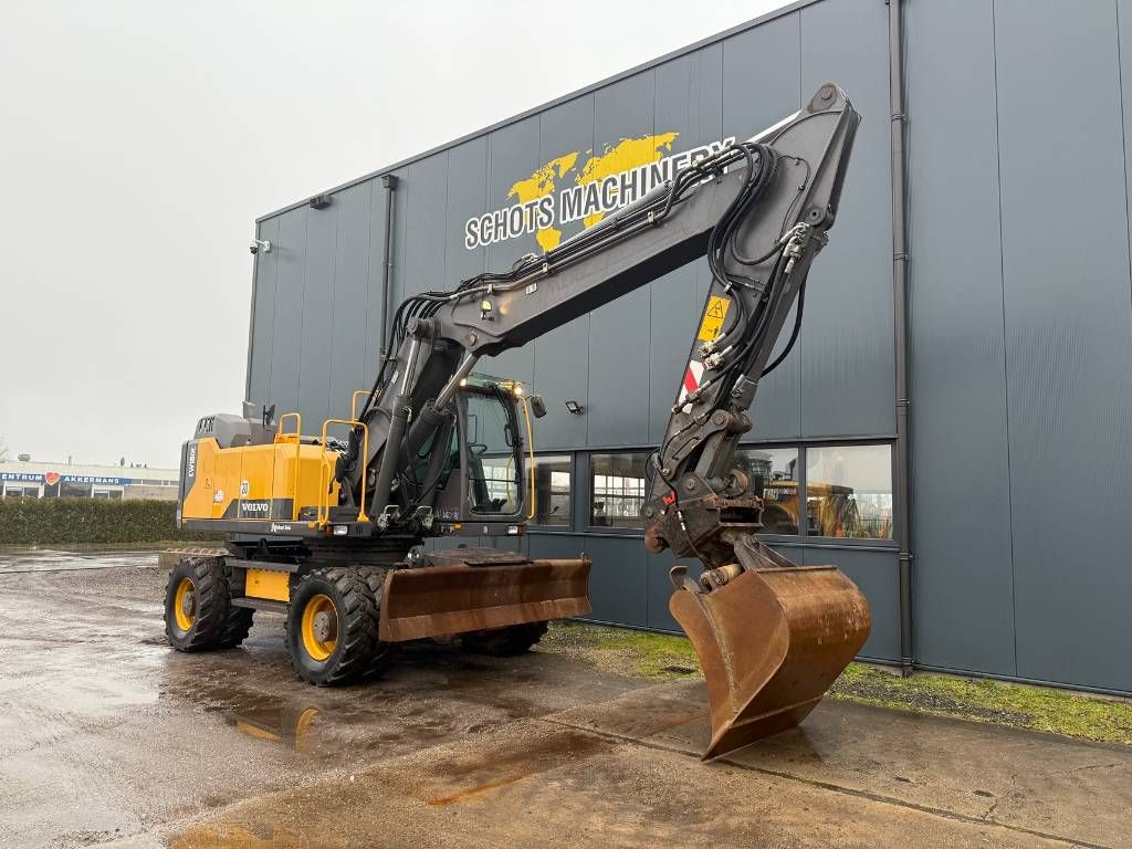 Volvo EW 180 E