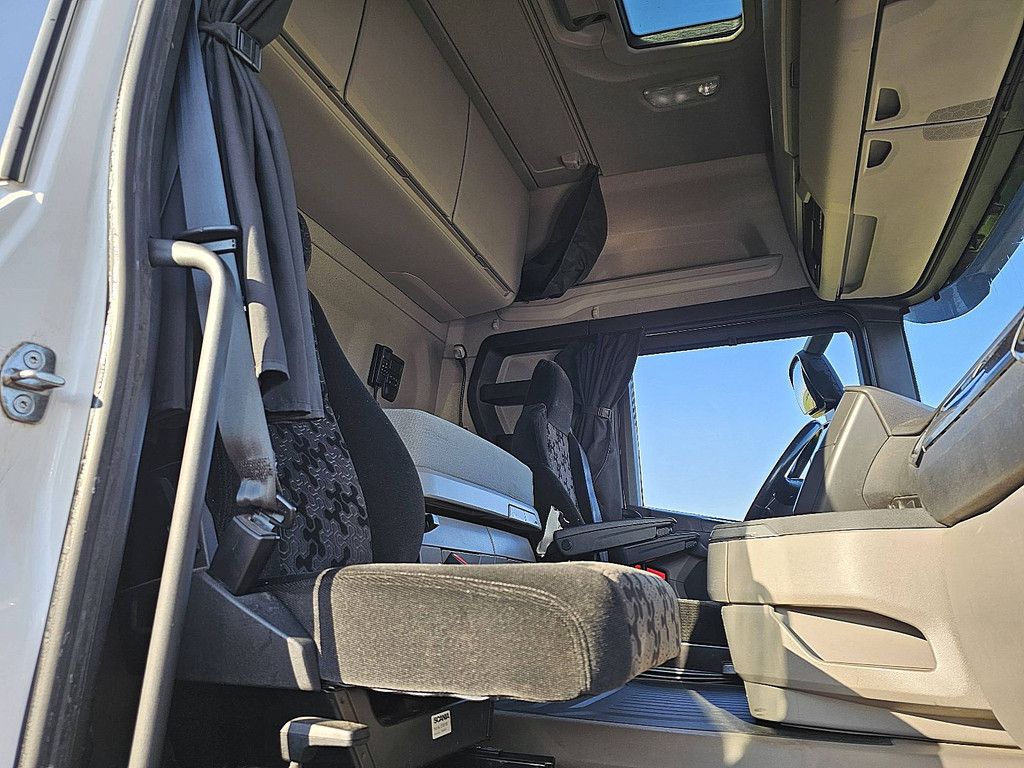 SCANIA R450 hl,hydr unit