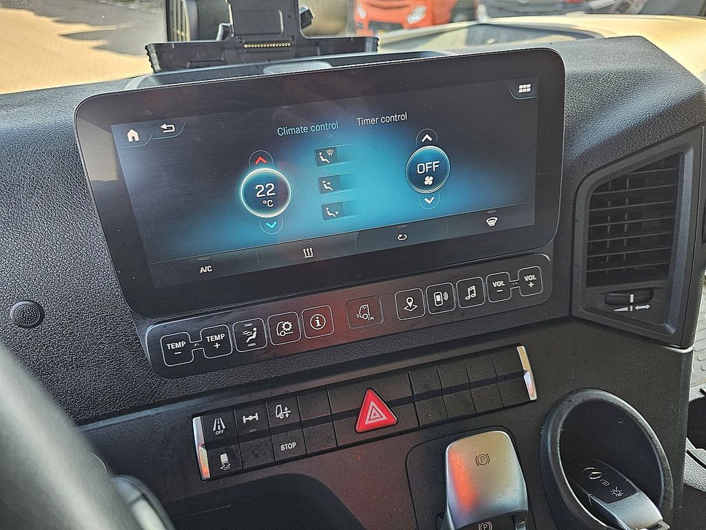 MERCEDES-BENZ ACTROS 1845 LS