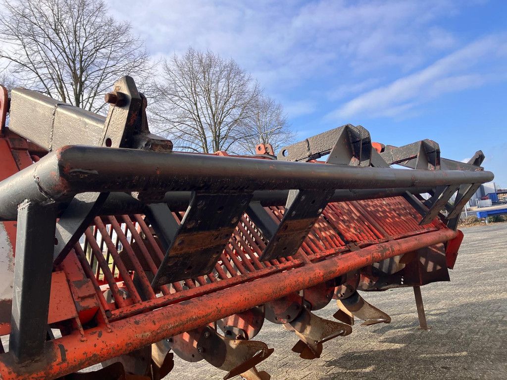 Farmax LRP310 LHDH Spitmachine