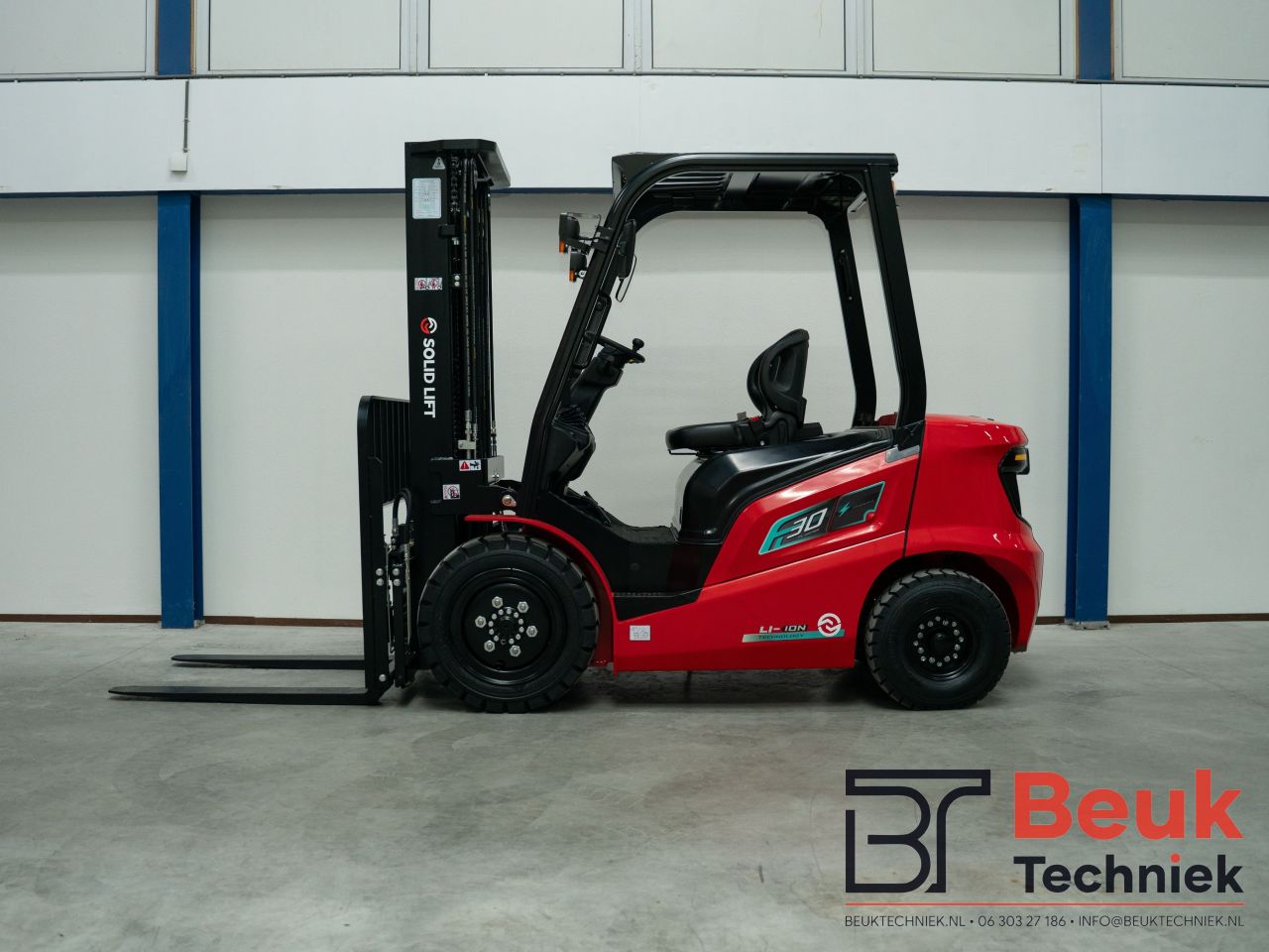 Solid Lift FL-30 elektrische heftruck 3.000 kg (3.0 ton)