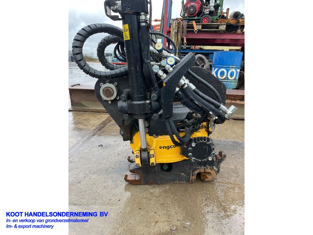 Engcon Ec 209 S45 Aansluiting