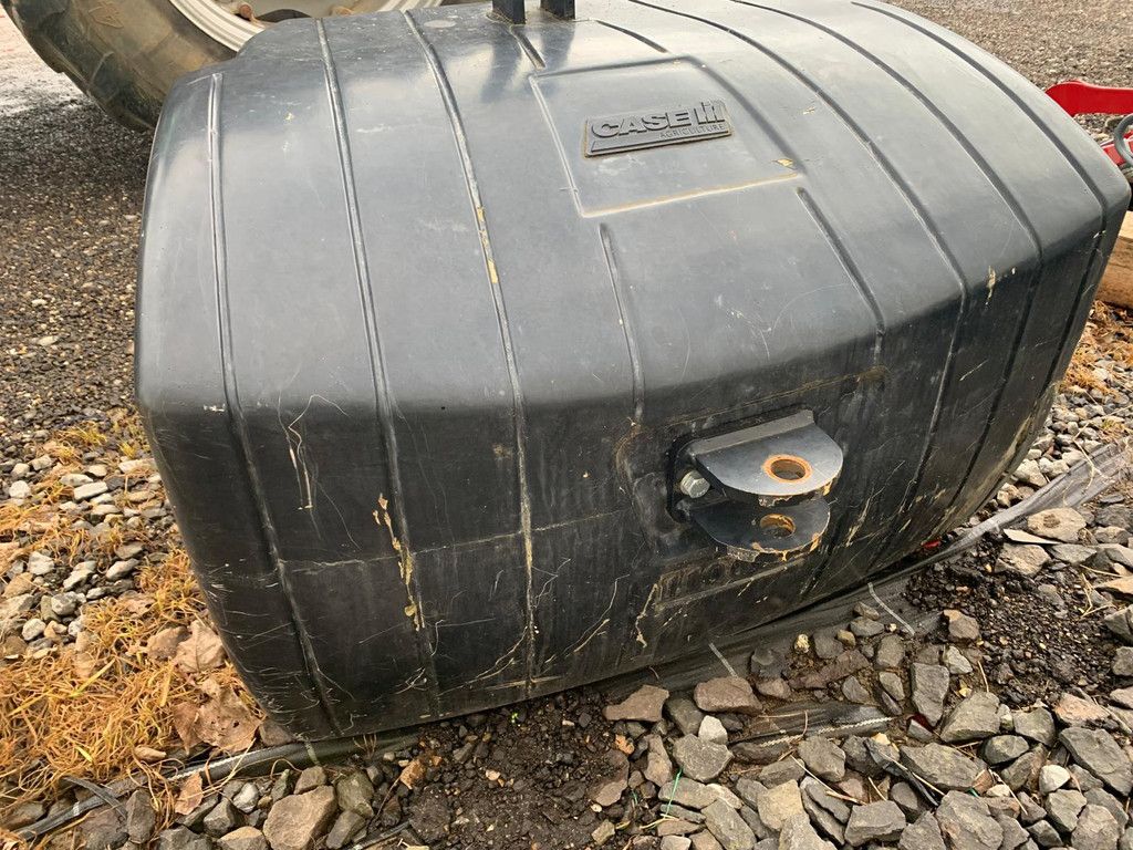 Case Frontgewicht 1100kg