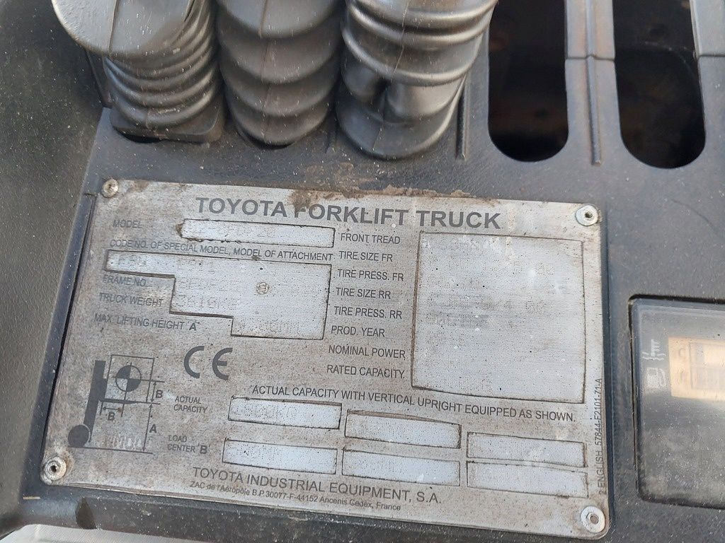 Toyota 2 ton diesel 2018!!!!