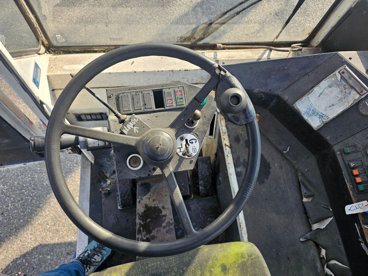 Terberg TRT 89 Terminal Trekker