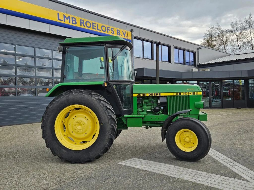 JOHN DEERE 1640 SG2 cabine