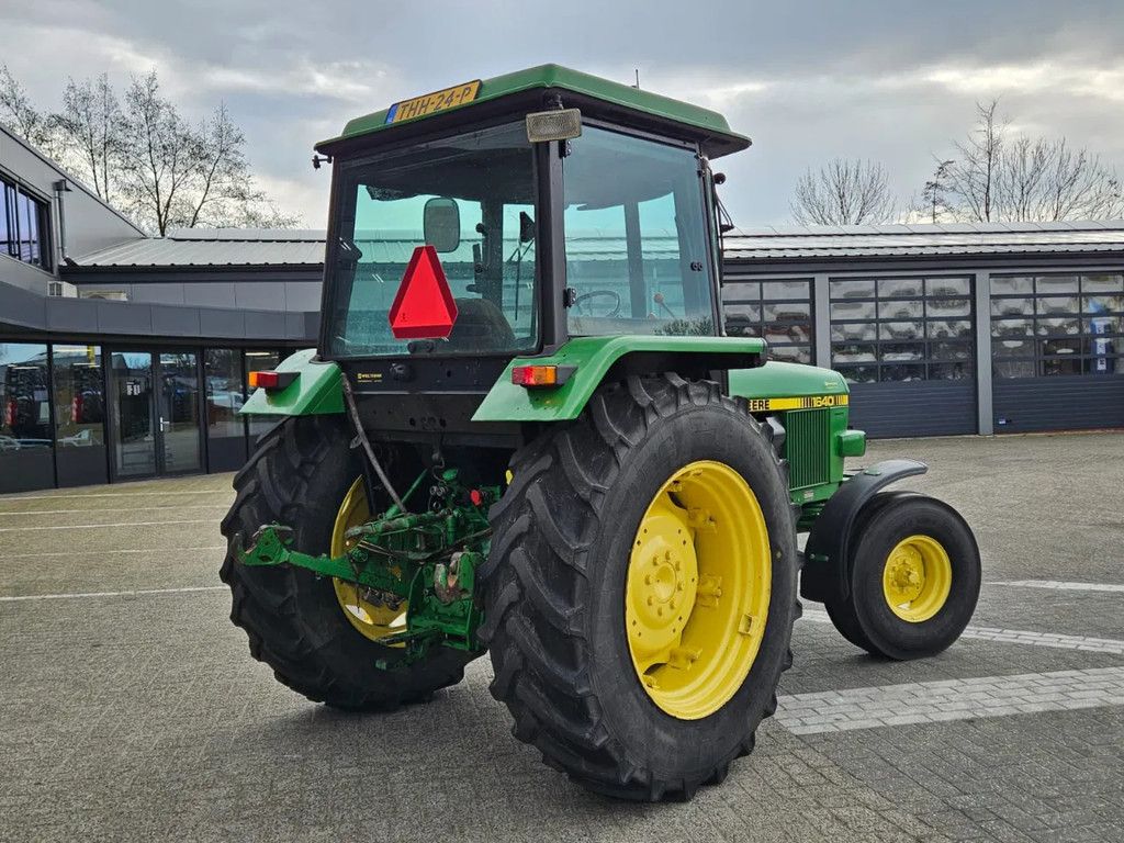 JOHN DEERE 1640 SG2 cabine