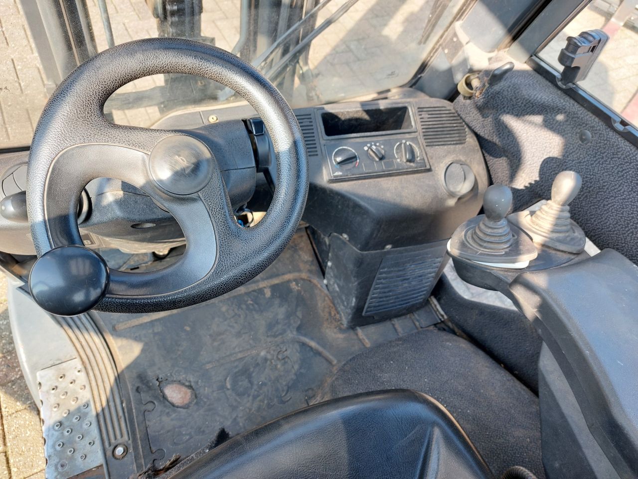 Linde H16 triplex sideshift lpg 2012