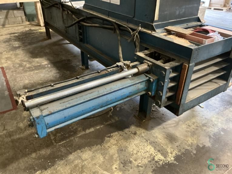 Briquetting presses Unknown