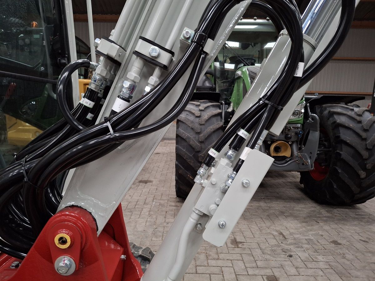 Takeuchi TB335R, BJ2026, minigraver, minikraan, Nieuw!