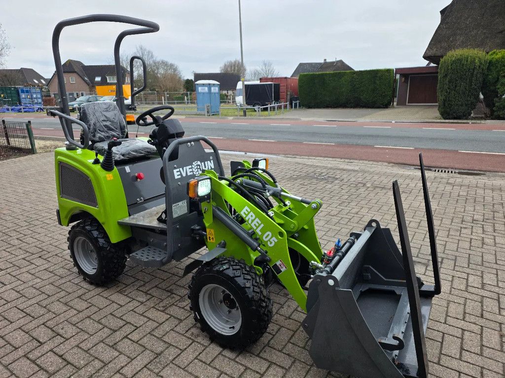 EVERUN Erel 05 elektrische shovel loader bak + lepels
