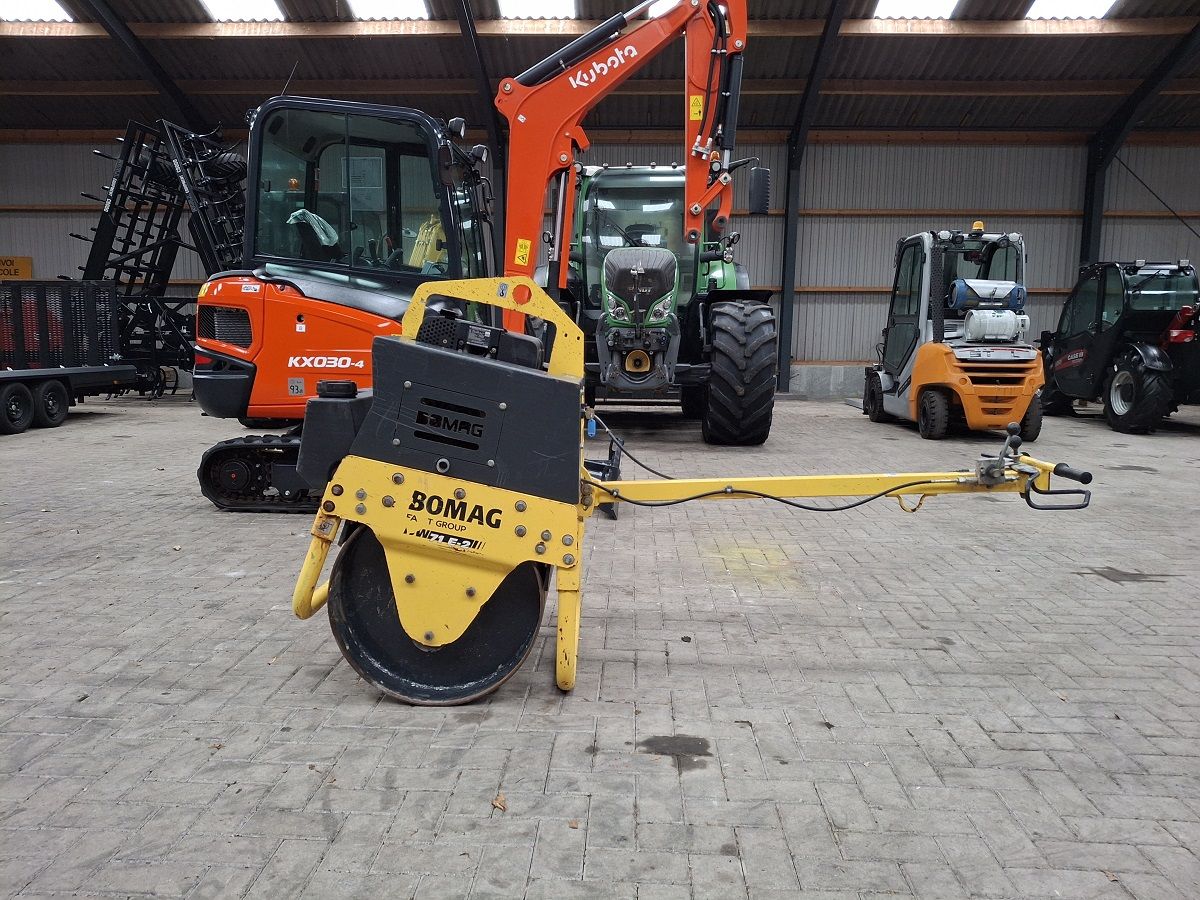 Bomag BW71E-2 trilwals, asfaltwals, puinwals, BJ2021!