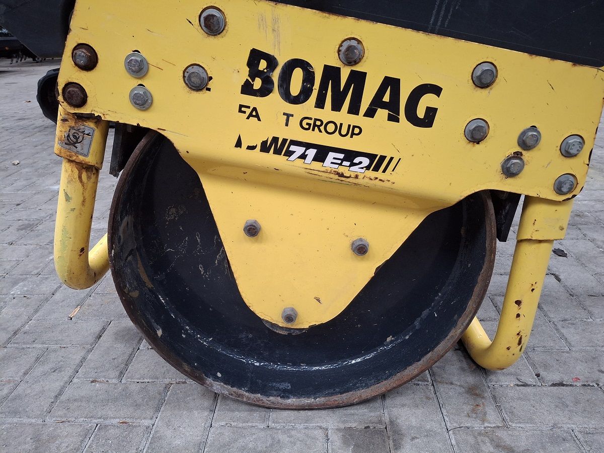 Bomag BW71E-2 trilwals, asfaltwals, puinwals, BJ2021!