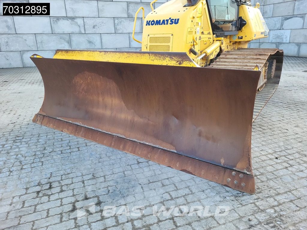 Komatsu D61 PX -24 Ripper Valve