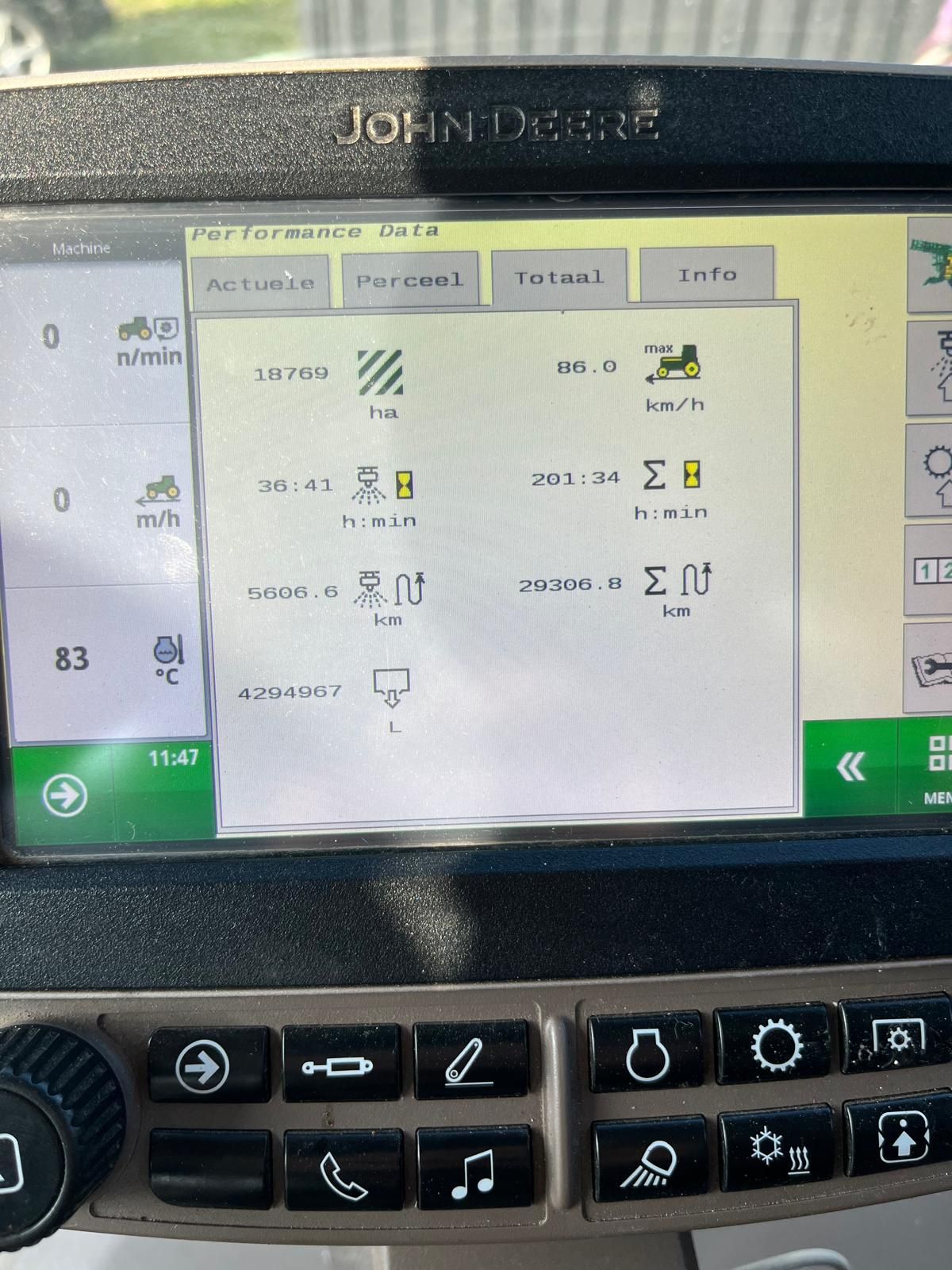 John Deere 840i veldspuit