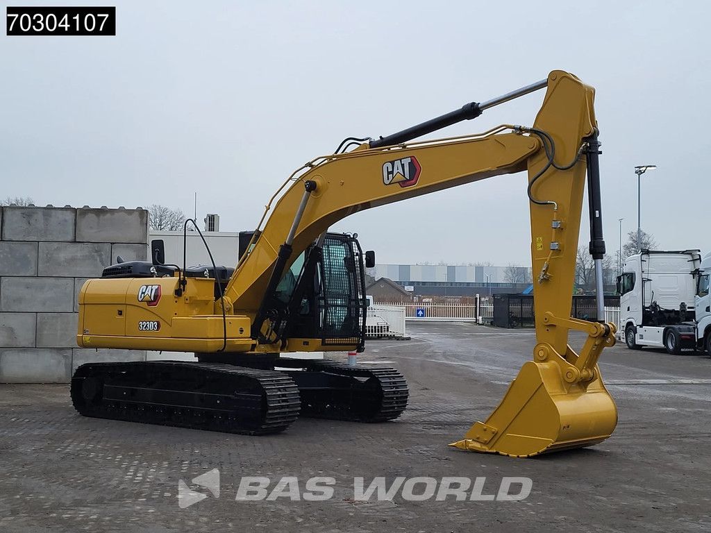 Caterpillar 323 D3