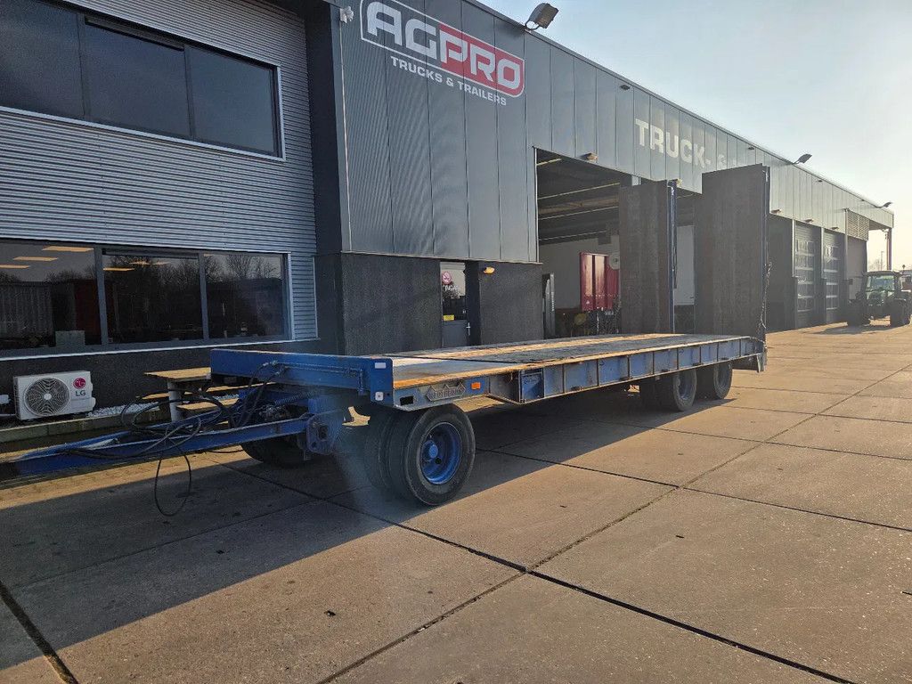 Nooteboom 3 as bladgeveerd, hydr rampen