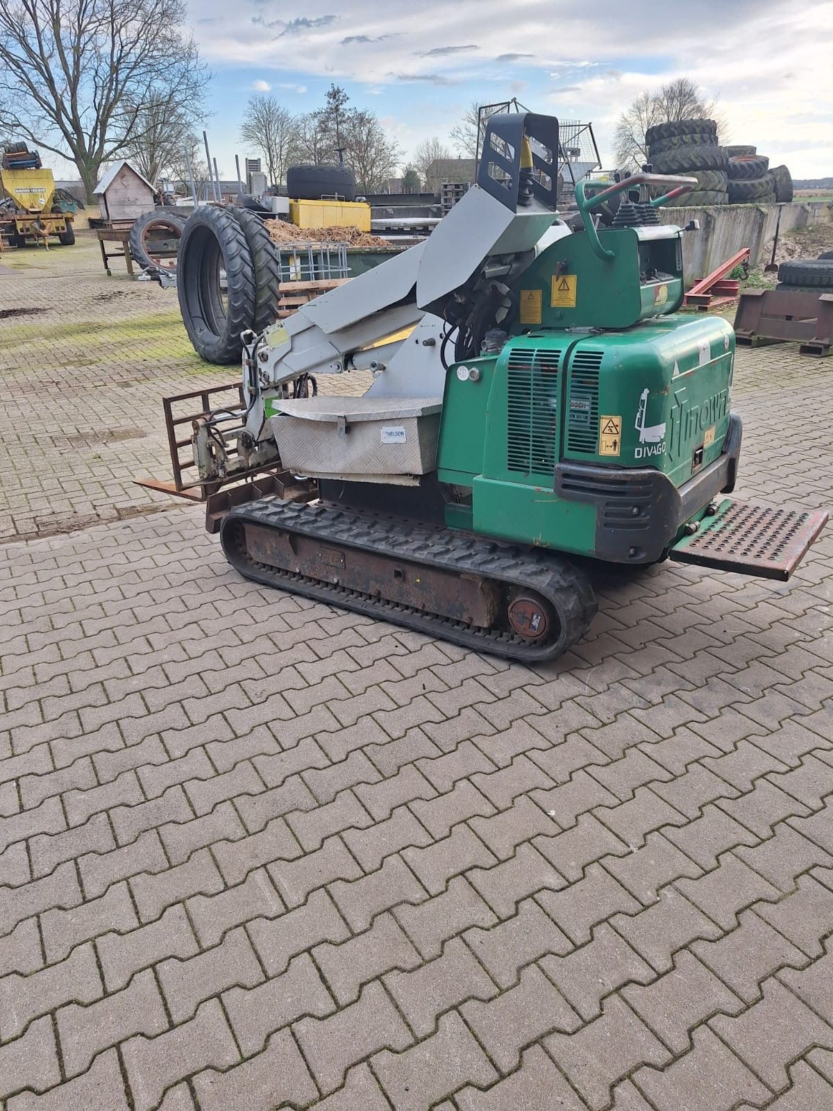 Te koop Hinowa HP 1500/2 Rubs Loader met Telescoop arm.