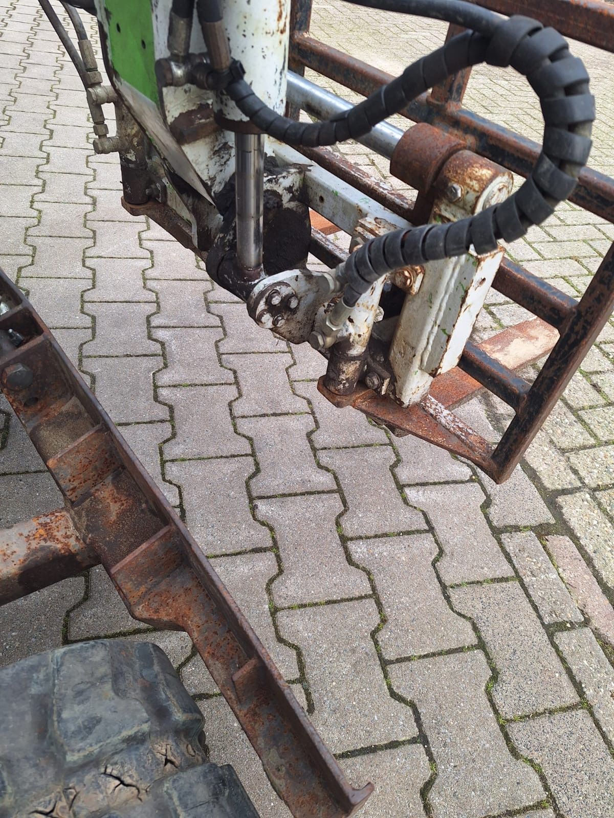 Te koop Hinowa HP 1500/2 Rubs Loader met Telescoop arm.