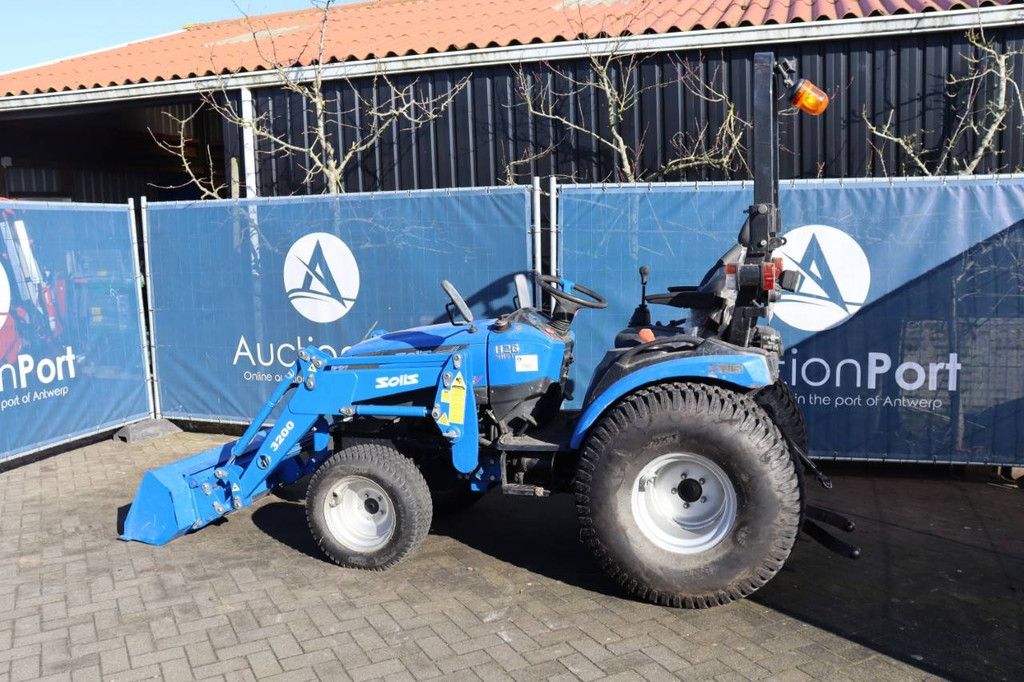 Mini tractor Solis H26 HST Diesel 26 hp with front loader