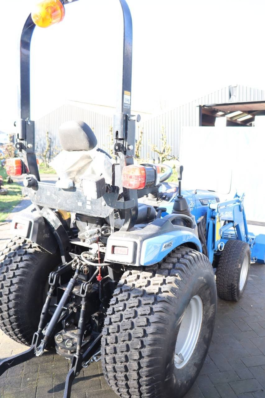 Mini tractor Solis H26 HST Diesel 26 hp with front loader