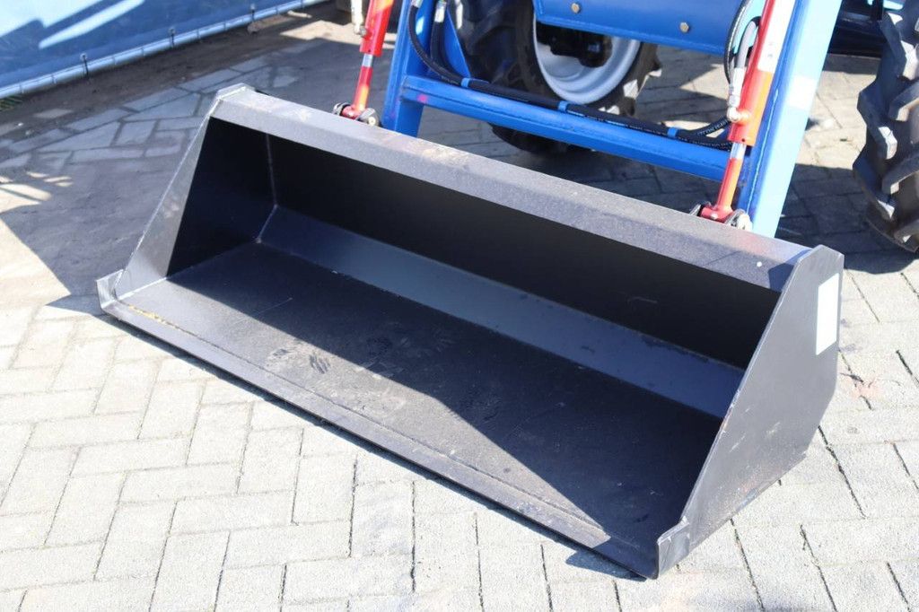 Iseki TL2300FD Diesel-Kleintraktor mit 23 PS und Frontlader