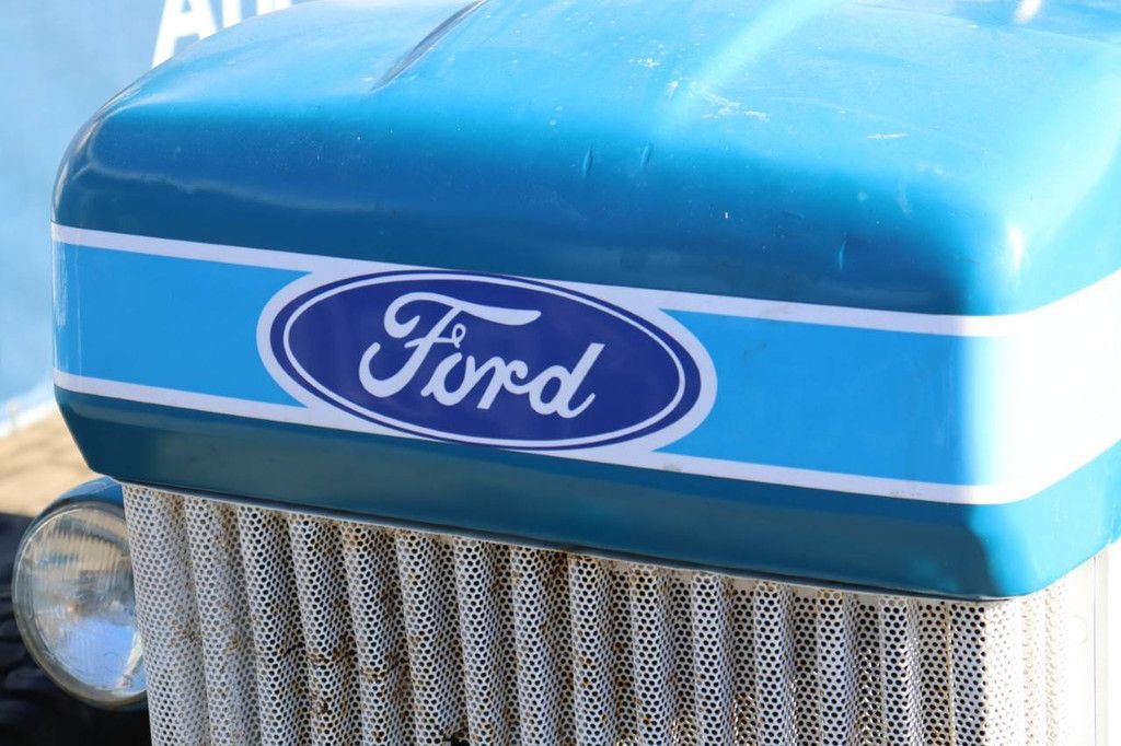 Kleintraktor Ford 1710 Diesel 26 PS mit Mähwerk