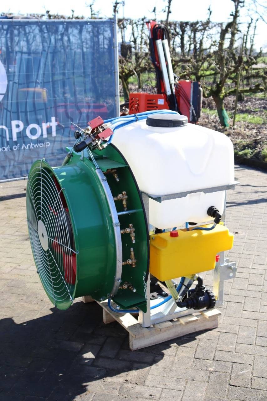 Feldspritze AST MOLS PT200 2025