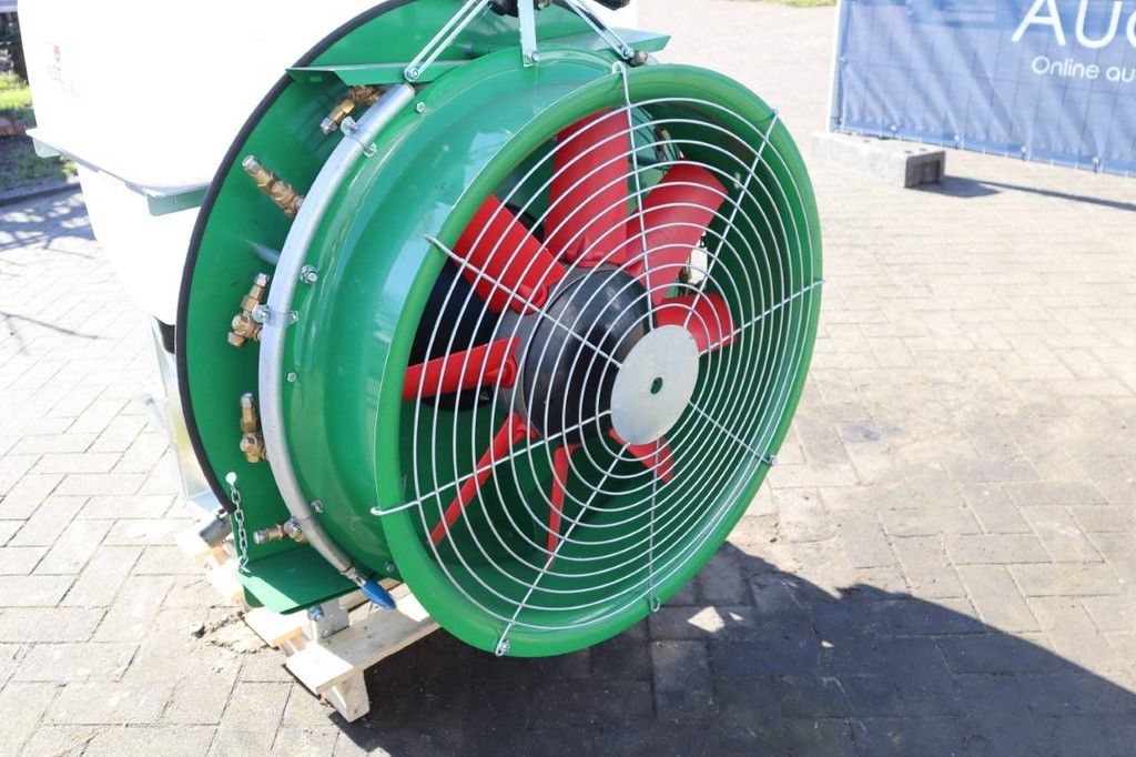 Feldspritze AST MOLS PT200 2025