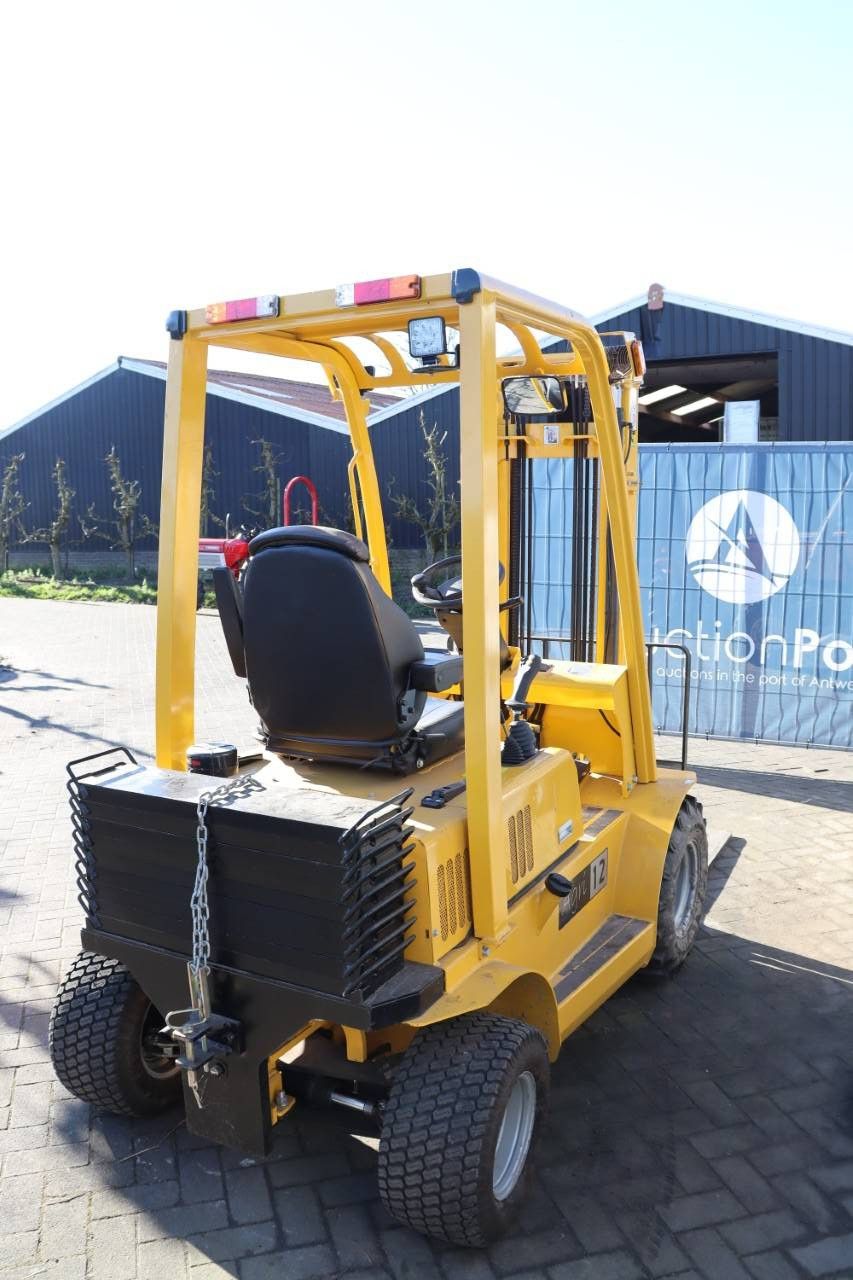 Eurotrac Agri 12 Diesel-Gabelstapler, 1400 kg, Baujahr 2022