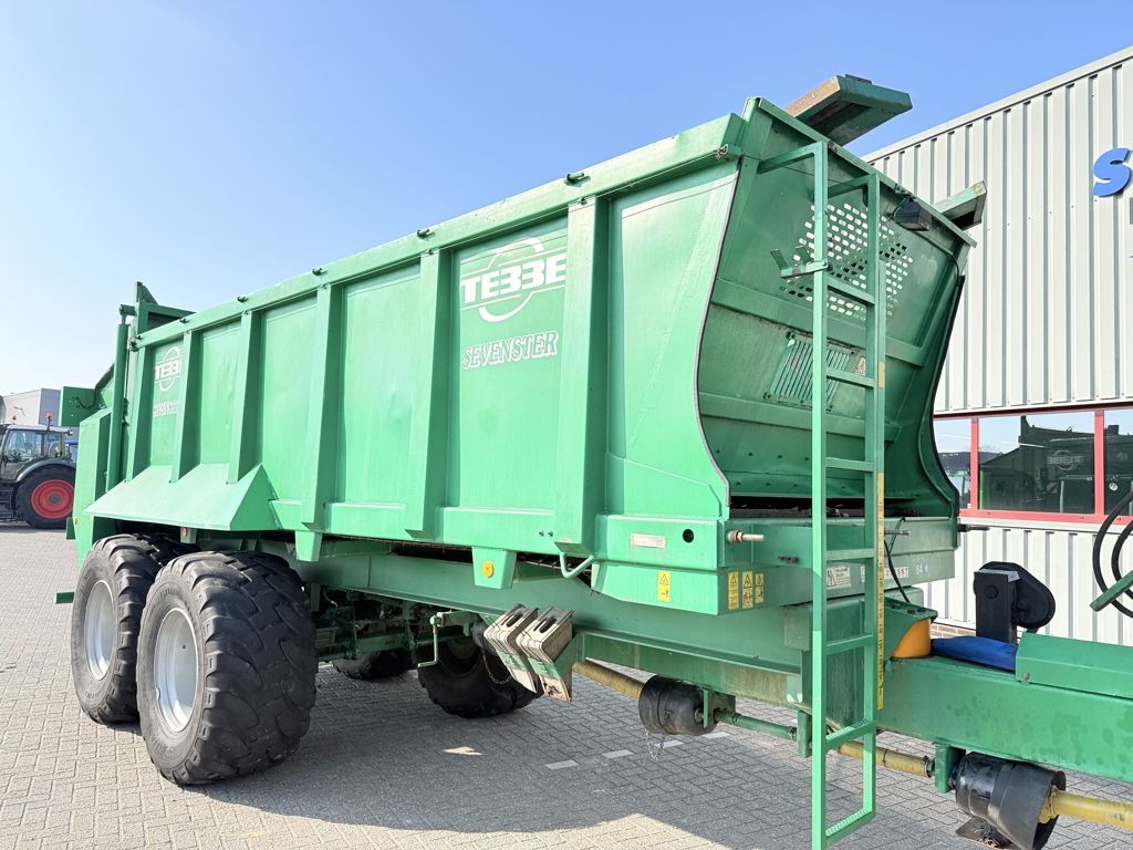 Tebbe HS 160 Meststrooier