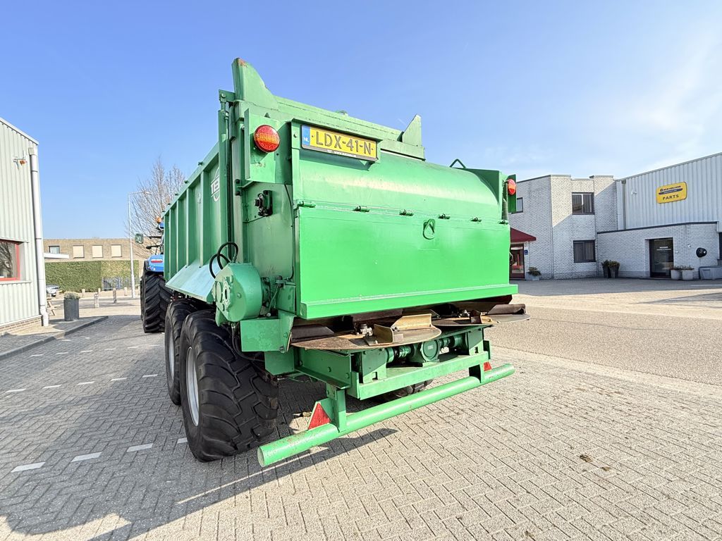Tebbe HS 160 Meststrooier
