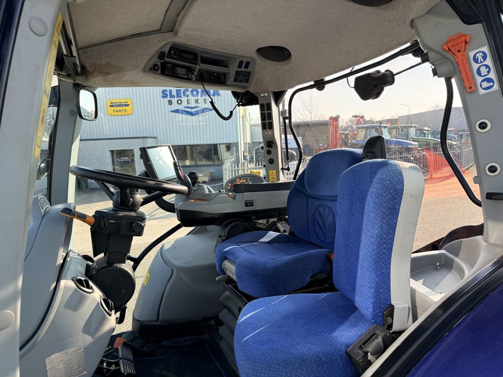 New Holland T7.200 Auto Command