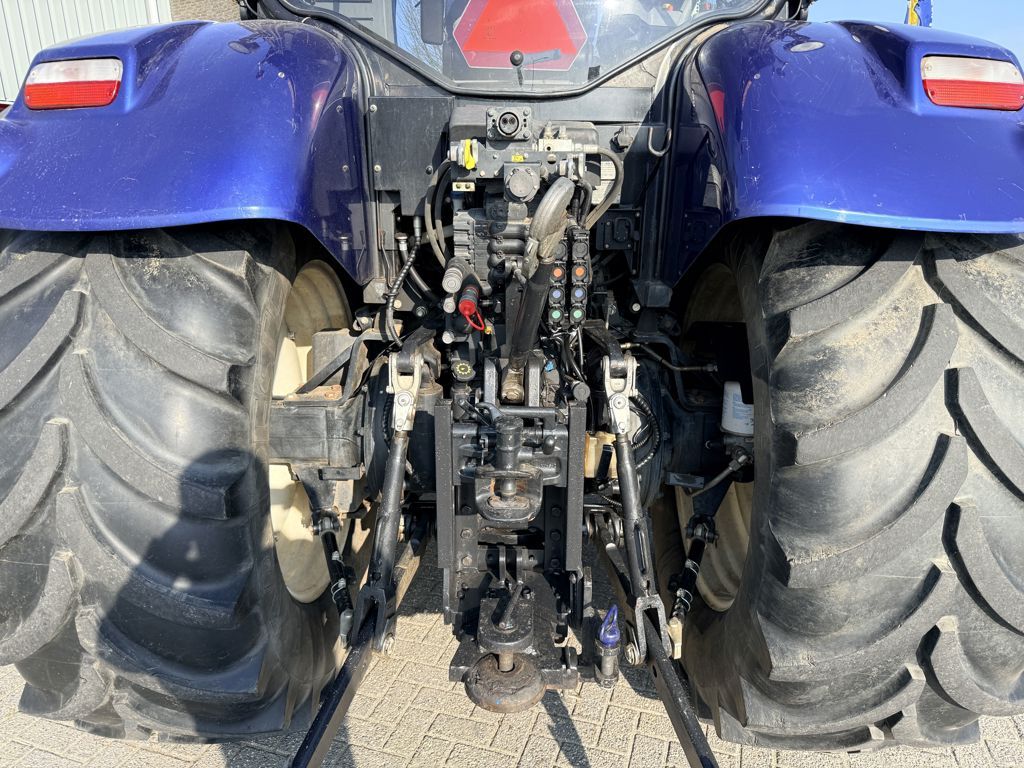 New Holland T7.200 Auto Command