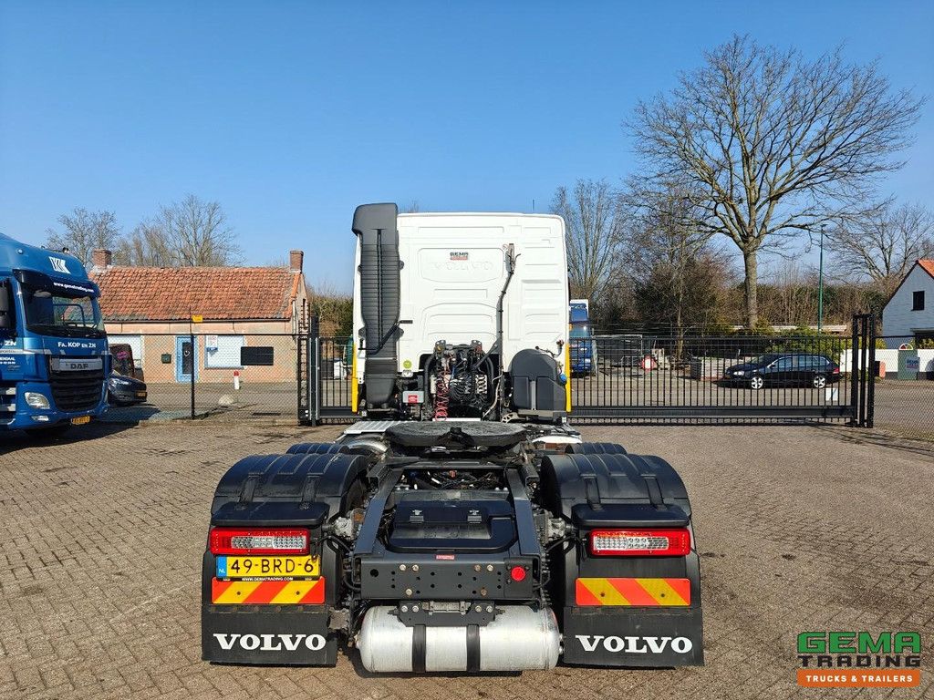 Volvo FH460 6x2 Globetrotter Euro6D - LNG / DIESEL - Zapfwelle - Smart Tacho V2 - 01/2027 TÜV