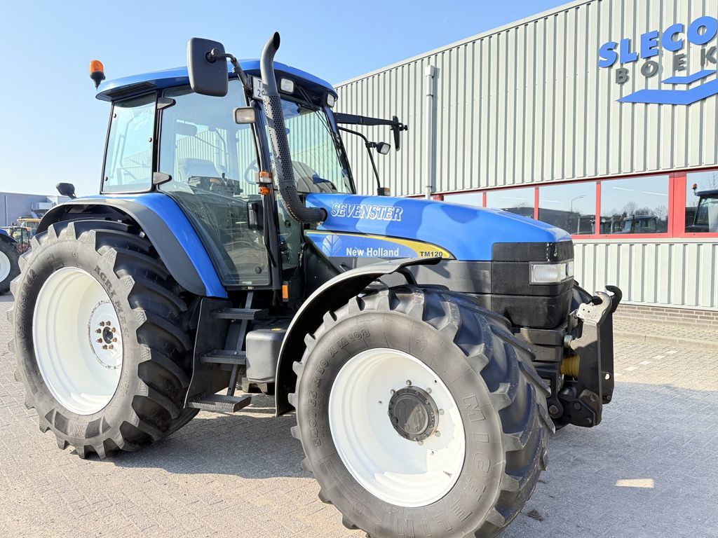 New Holland TM120 Range Command Fronthef + PTO