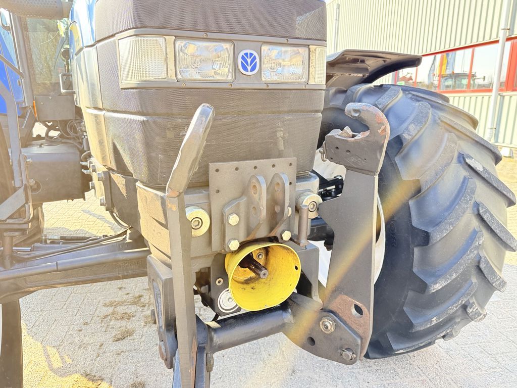 New Holland TM120 Range Command Fronthef + PTO